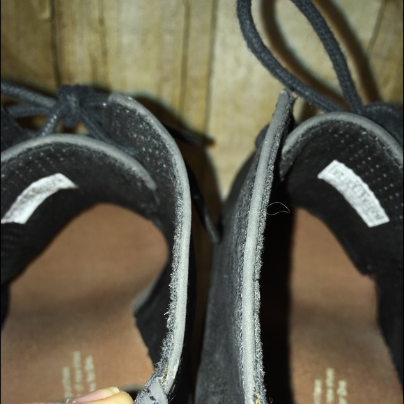 Toms Lunata Lace Up Black Metallic Ankle Bootie Boots Shoes Size 8.5 - Picture 5 of 12